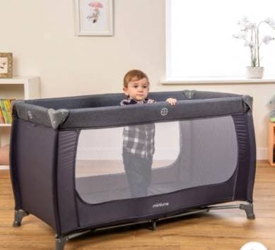 Travel cot foldable with extra mattress (Max 15 kg) - 2