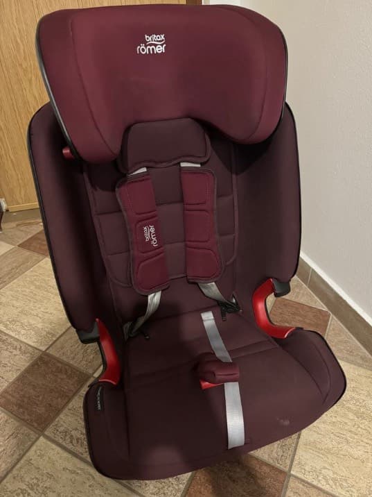 Britax Romer Car seat 9-36kg