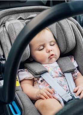 Uppababy i-Size Mesa Car Seat - 2