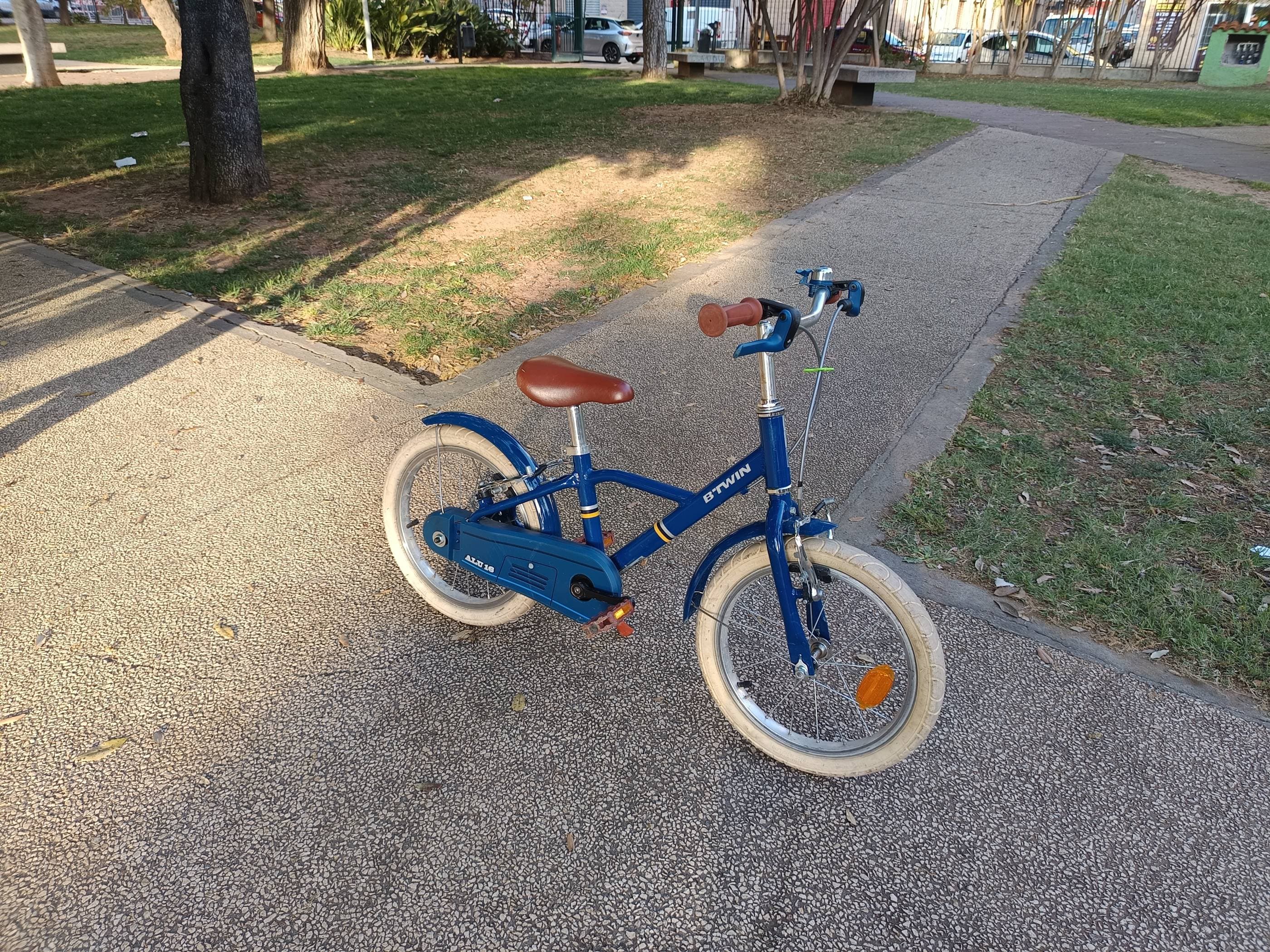 16" children's bike