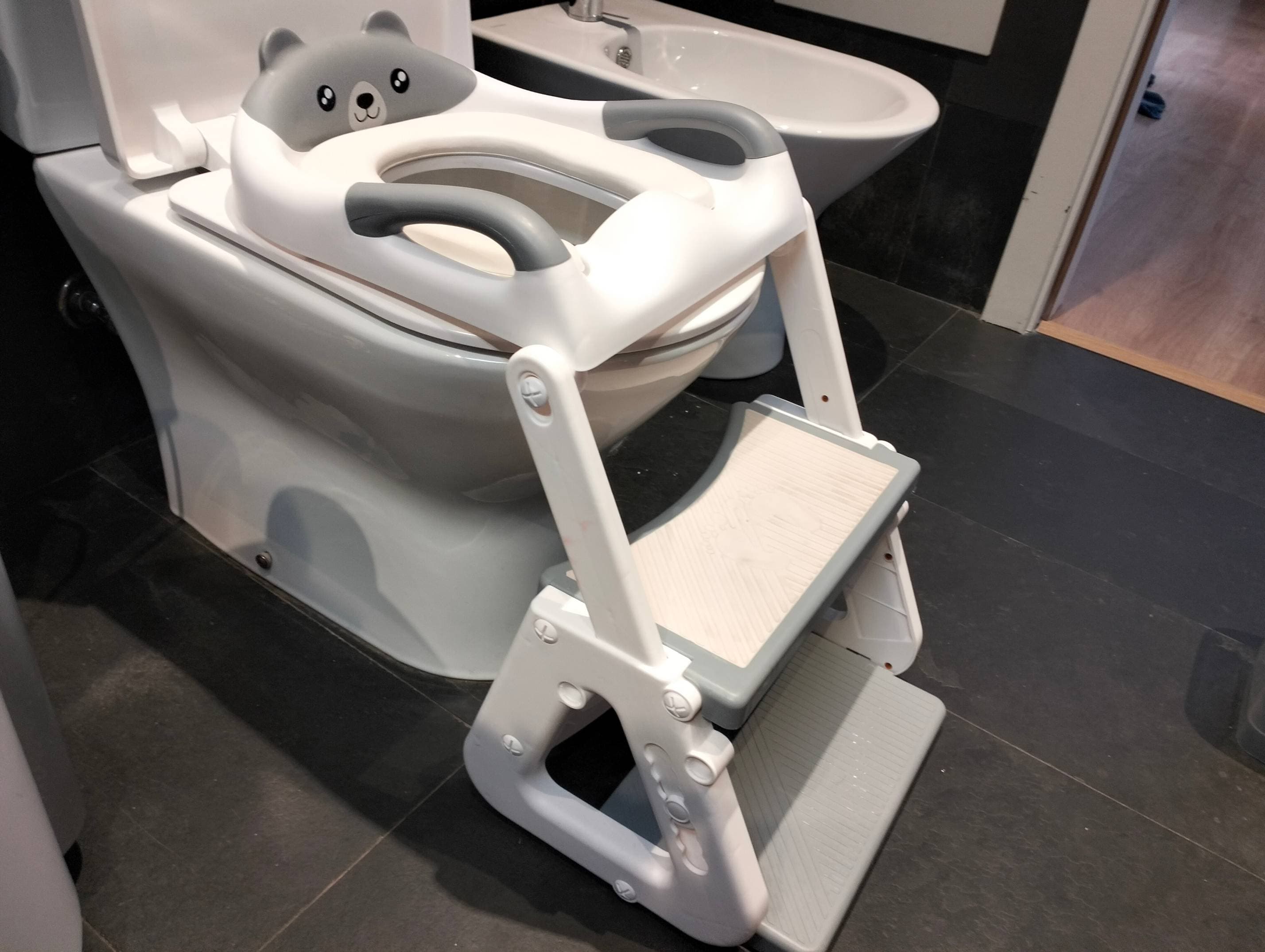 Child toilet adapter - 2
