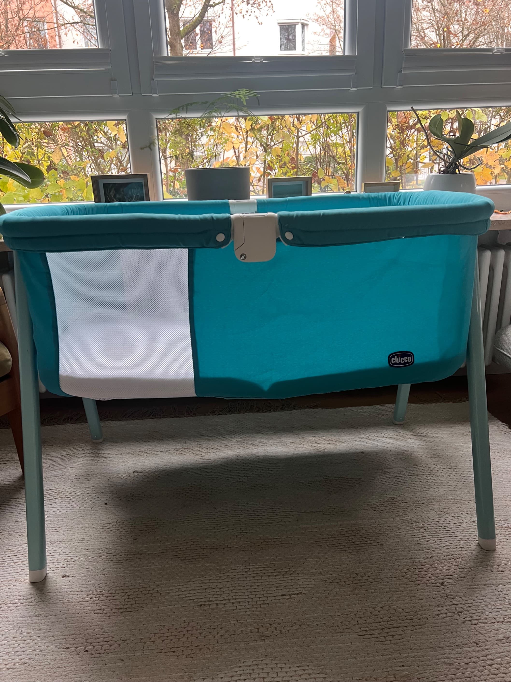 Chicco Next2me Baby Bed Crib