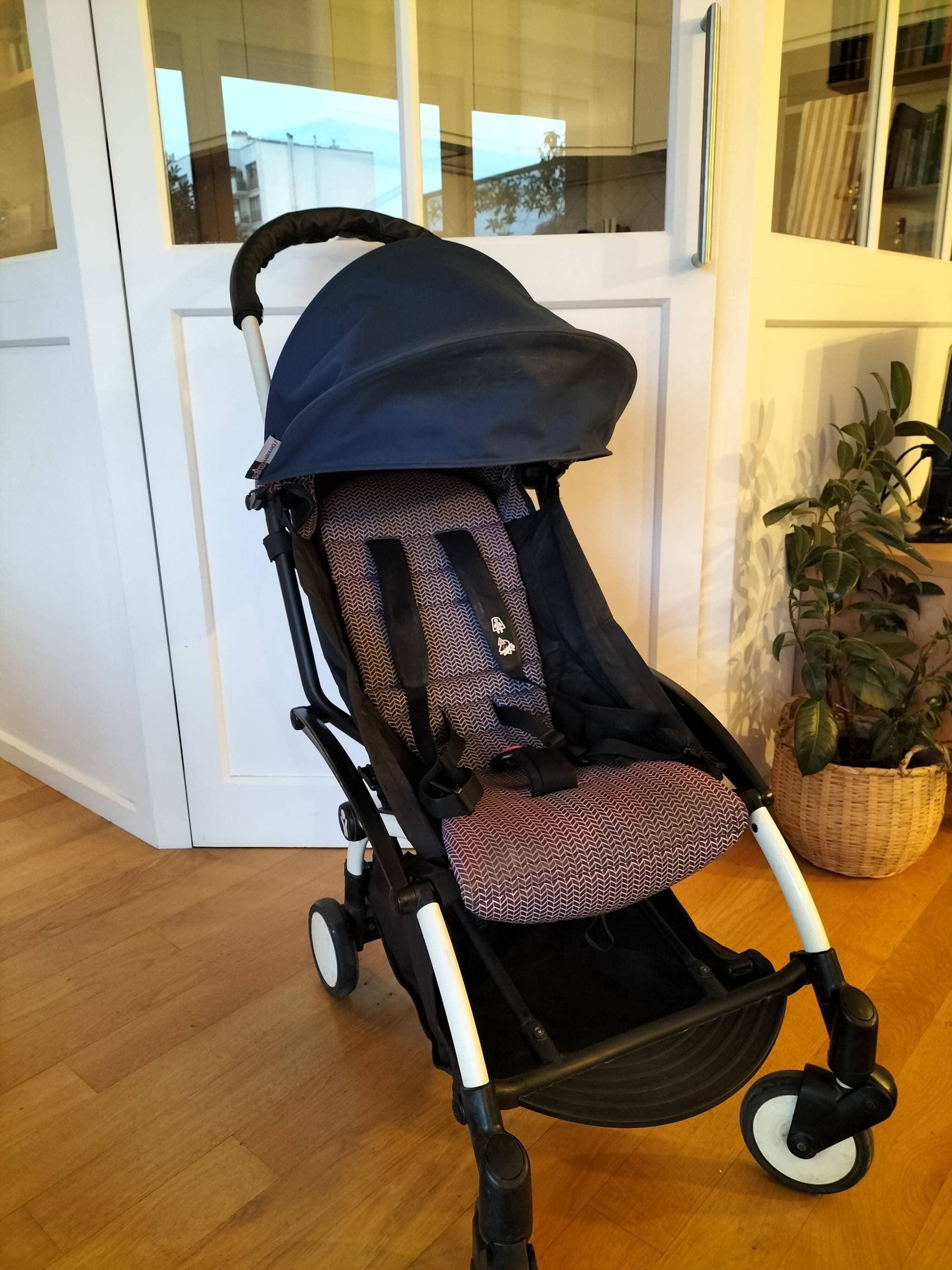 6m+ Yoyo Babyzen Stroller + RAIN COVER - 1