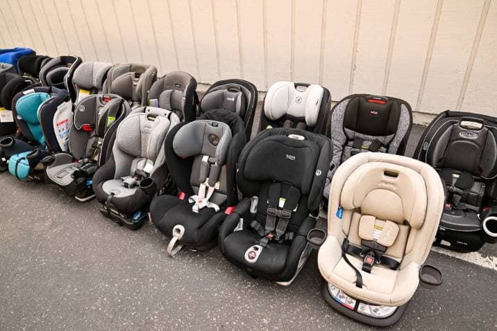 Child Car Seat grp. 1 (1 - 3 Years, 9 - 18 kg) - 4