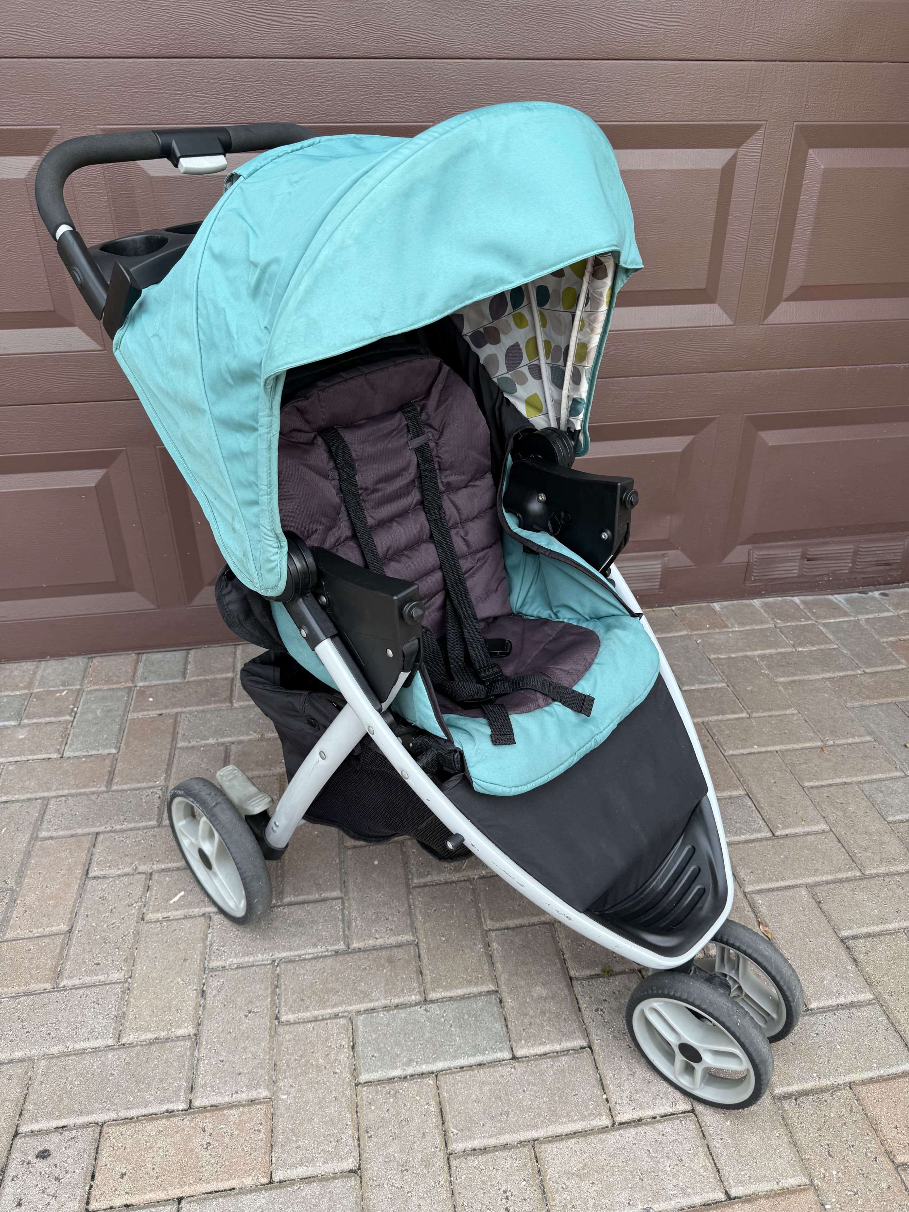Graco Pace Stroller/ Max 50lbs