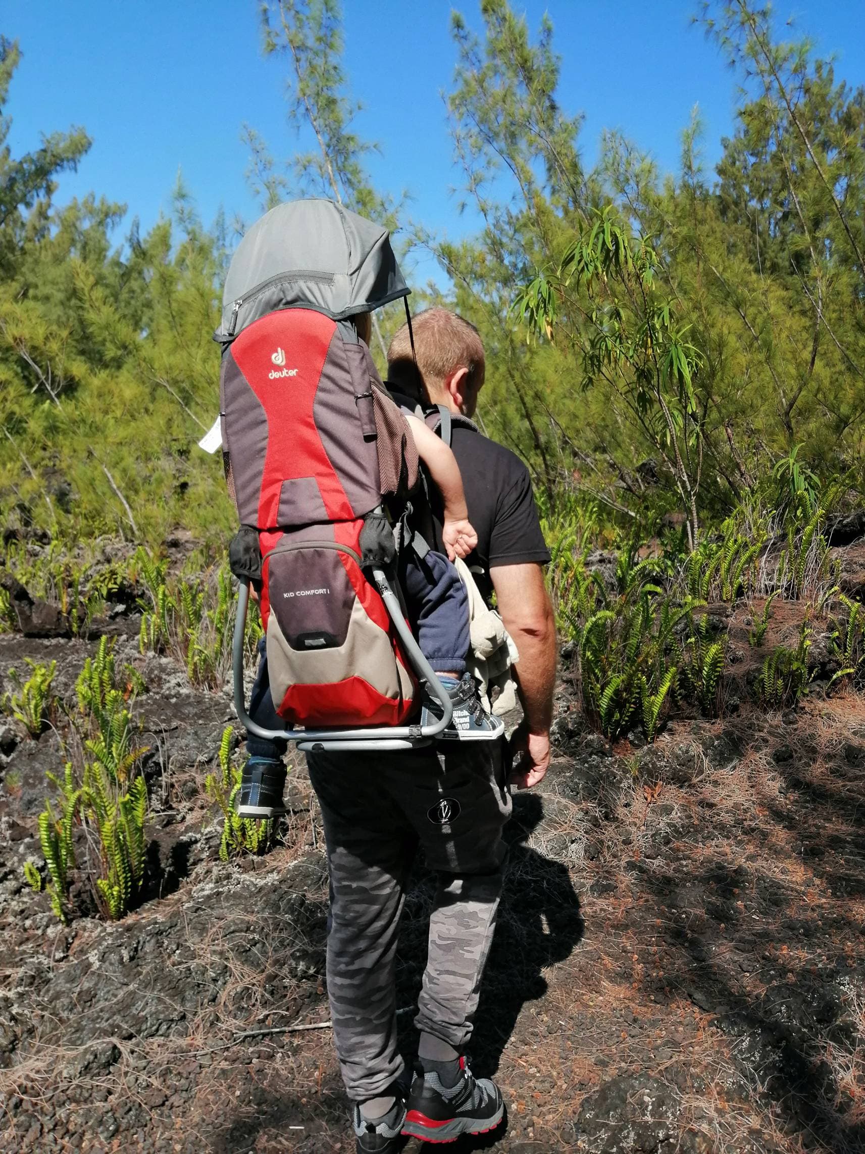 Location Réunion : Porte bébé randonnée Deuter - 3